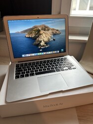 Apple MacBook Air 2015 13,3“ 8GB RAM 120GB SSD Intel Core i5, Anfang 2015