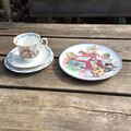 Vintage Colour Box Teddies Queens Bone China Kinder Teller Tasse Untertasse Trio Set