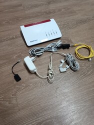 AVM FRITZ!Box 7590 WLAN Router mit Modem VDSL Supervectoring MESH WLAN AC+N DSL