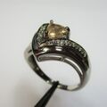 1298 - Eleganter Ring mit Sonnen-Amethyst und weißer Topas aus 925 Silber - 2175