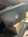 Microsoft Xbox One X Project Scorpio Edition 1TB Spielekonsole - Schwarz