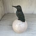 Bronze Skulptur Eisvogel Montiert Auf Marmorkugel Poliert Von Rottenecker 