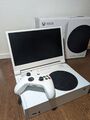 Xbox Series S 512GB - Weiß + Controller (Weiß) + G-Story Gaming Display + Lüfter