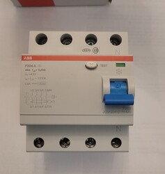 ABB FI / RCD 40A / 30mA / 4 polig / Fehlerstromschutzschalter (2CSF204101R1400)