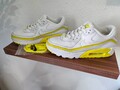 Nike Undefeated  Air Max 90 White Optic Yellow Gr.43