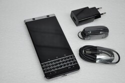 BlackBerry KEYone - 32GB - Silber (Ohne Simlock) Smartphone