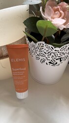 ELEMIS Superfood Glow Priming Moisturiser mit Ingwerwurzel Extract  20ml  - Neu