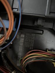 Mercedes-Benz W204 C-Klasse Sicherungskasten SAM Modul   2049060005