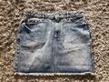 Superdry Damen Jeans Rock Denim Micro Mini Skirt, Größe W26, Sky Blue, Neu