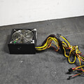 Energon EPS-750W Gaming-Netzteil - Funktioniert, Gebraucht