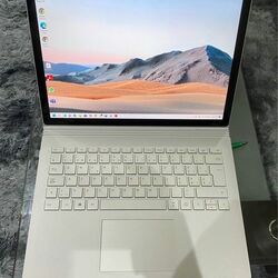 Microsoft Surface Book 3 15 Zoll (Intel Core i5 G7, 1,50 GHz, 8 GB RAM)...