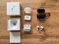 Apple AirPods Pro 2. Generation mit MagSafe Kabellosem Ladecase + Schutzhülle