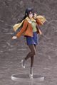 Anime/Manga, stehende Mädchenfigur, Winterbekleidung, kurzer Rock, langes Haar