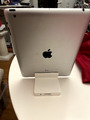 Apple iPad 2 (2012) 16GB, WLAN, 24,64 cm, (9,7 Zoll) - Silber
