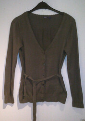 Grüne Strickjacke fein gestrickt mit Gürtel von MEXX Gr. M/L