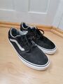 Vans Herrensneaker (Gr. 42)