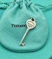 Authentische Rückkehr zu Tiffany & Co. Sterlingsilber Herz Schlüssel Anhänger oder Charm