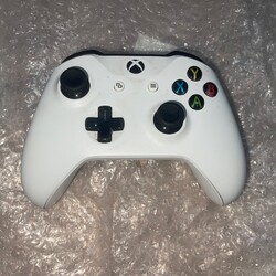 Microsoft Xbox Series X/S Wireless Controller weiß 