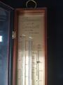 Wetterstation Torriceli, antike Barometer und Thermometer aus massiv Eichenholz