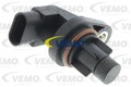 VEMO Sensor, Nockenwellenposition V30-72-0215 für MERCEDES-BENZ