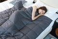 Premium gewichtete Decke sensorische Schlaftherapie Angst Kinder/Erwachsene errötet grau UK