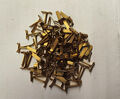 100 Flachkopf Klammern 16mm vermessingt goldfarbend aus Eisen für Musterbeutel