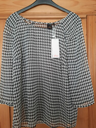 Damenbluse s.Oliver Gr. 40, schwarz / weiß, 3/4 Ärmel,  NEU mit Etikett