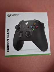 Microsoft Xbox Wireless Controller - Carbon Black (QAT-00009)