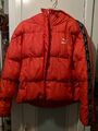 Puma Damen wattierte Jacke UK 16 rot mit Logoband Ärmeldetails 
