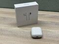 Apple AirPods 2. Generation mit Ladecase - Weiß