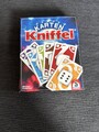 Schmidt Spiele 75025 / Karten-Kniffel / Kartenspiel / 8+ Jahre / 2–5 Spieler
