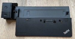 Lenovo ThinkPad Pro Dock Type 40A1 Docking Station, ohne Schlüssel und Netzteil