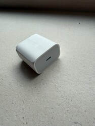 Apple 20W Netzteil Ladegerät USB-C Adapter (kein EU Stecker!)