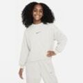 Nike Sportswear Dri-FIT-Sweatshirt mit Rundhalsausschnitt für ältere Kinder (Mädchen) - Grau