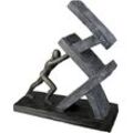 Dekofigur CASABLANCA BY GILDE "Skulptur "Holding"" Dekofiguren Gr. B/H/T: 22 cm x 23,5 cm x 7,5 cm, grau (anthrazit) Deko-Objekte
