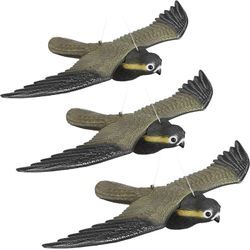 3er Set Vogelschreck Falke, fliegender Greifvogel als Vogelscheuche, Raubvogel Attrappe, Vogel lebensgroß, mehrfarbig